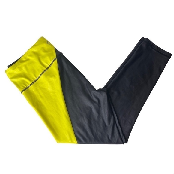 ZIYA Black and Yellow Light N Tight Leggings. Size 16-18 - Picture 5 of 9